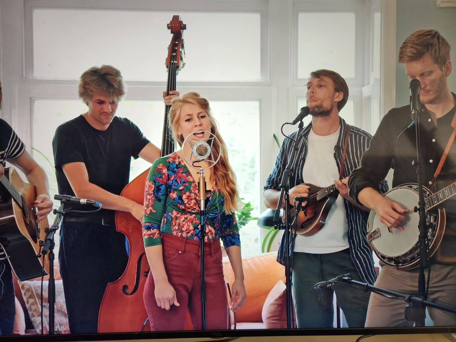 ebbing family
                  band